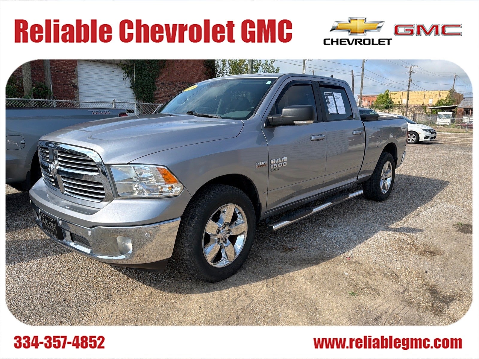 2019 RAM 1500 Classic Big Horn in Gray — front three-quarter view