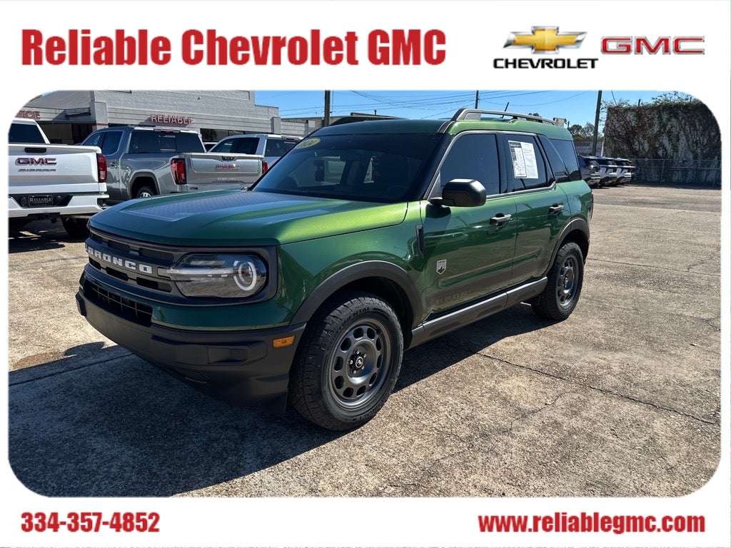 2024 Ford Bronco Sport Big Bend in Green — front three-quarter view